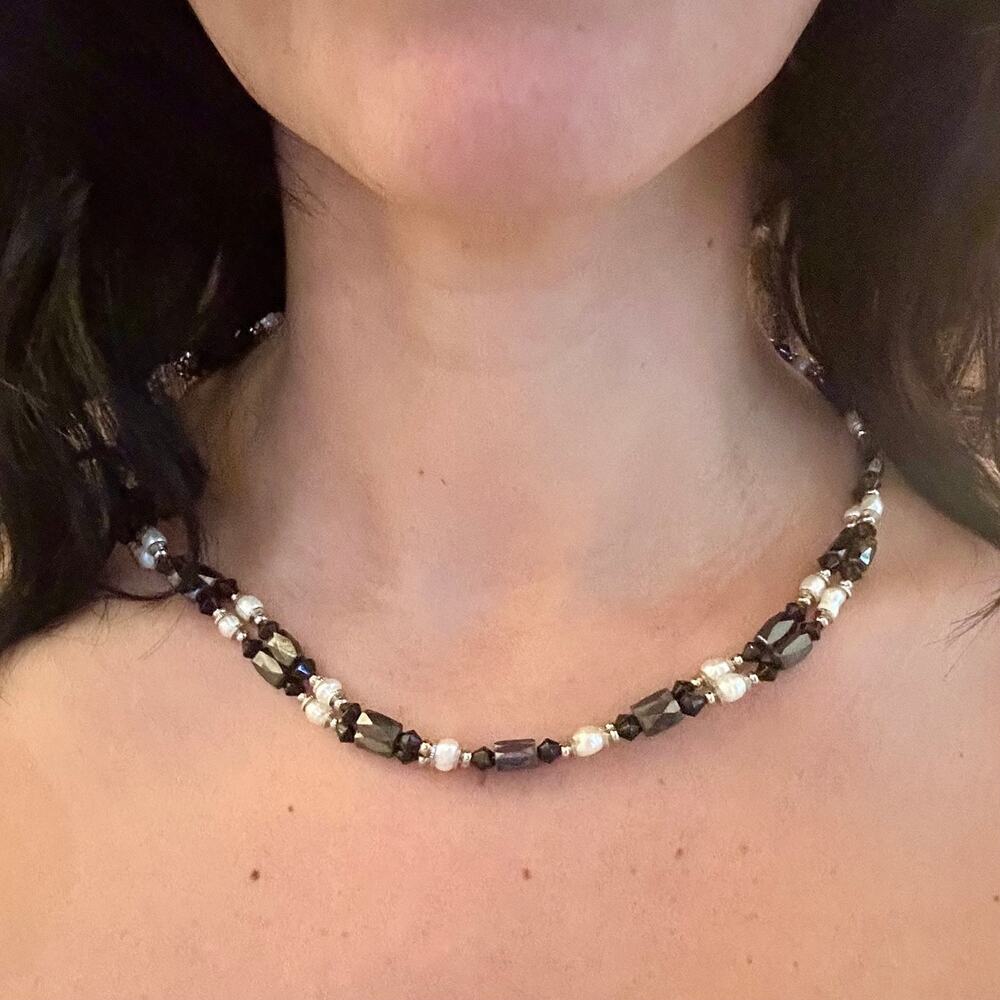 Vintage Black Beaded & Faux Pearl Magnetic Choker Necklace - Convertible Design - Picture 4 of 6